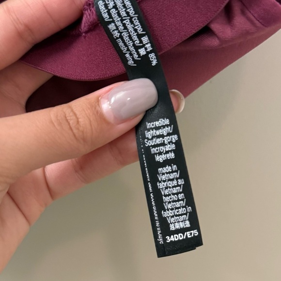 Victoria’s Secret Sport bra maroon burgundy size 34DD running training cross fit - Picture 9 of 9